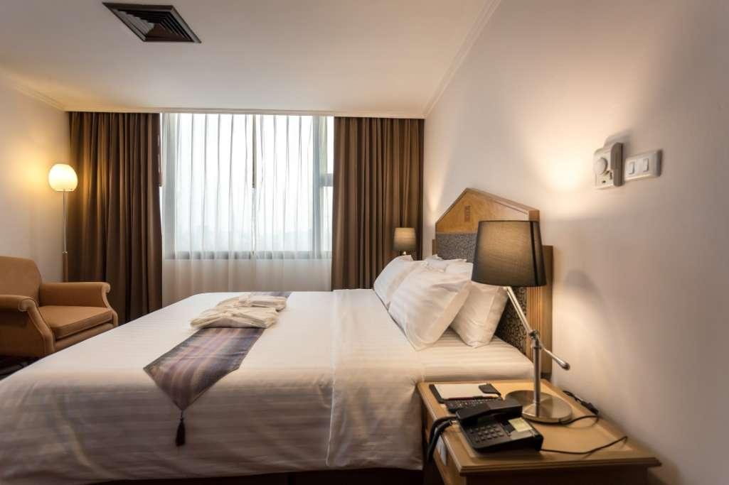 Grand Tower Inn Rama 6 Bangkok Zewnętrze zdjęcie